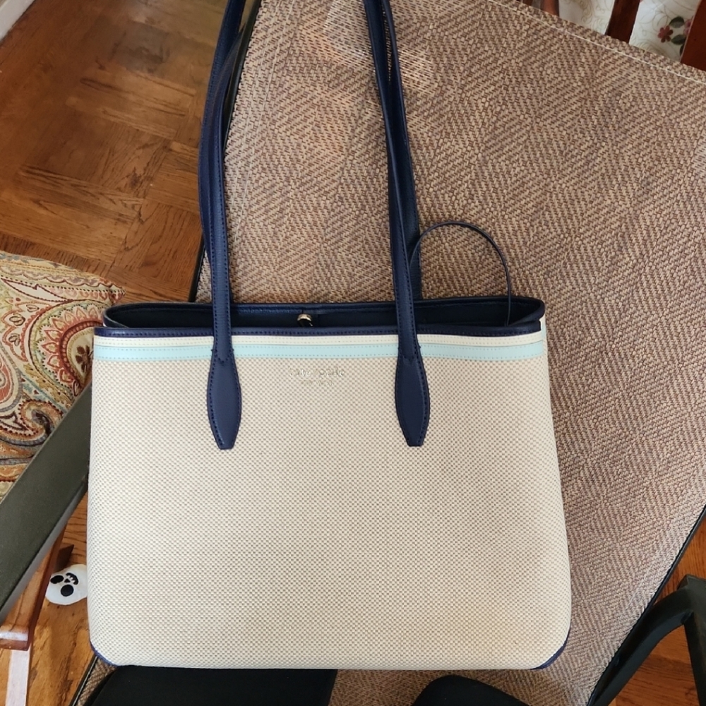 Elegant Navy and Cream Tote Bag